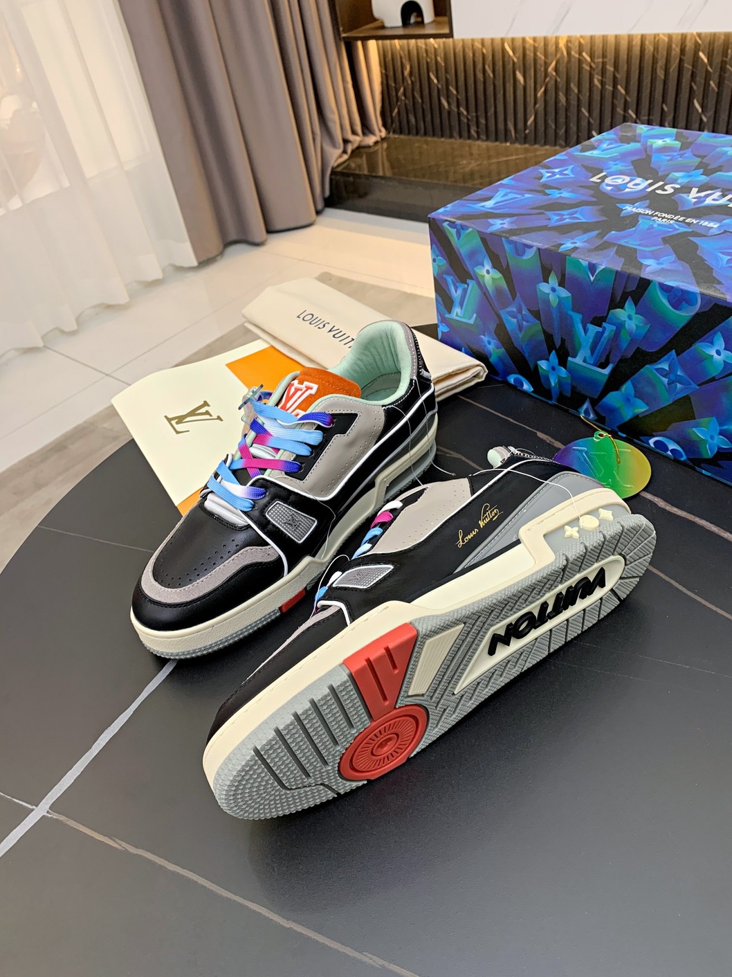 Lv Trainer Mutil Color Sneakers