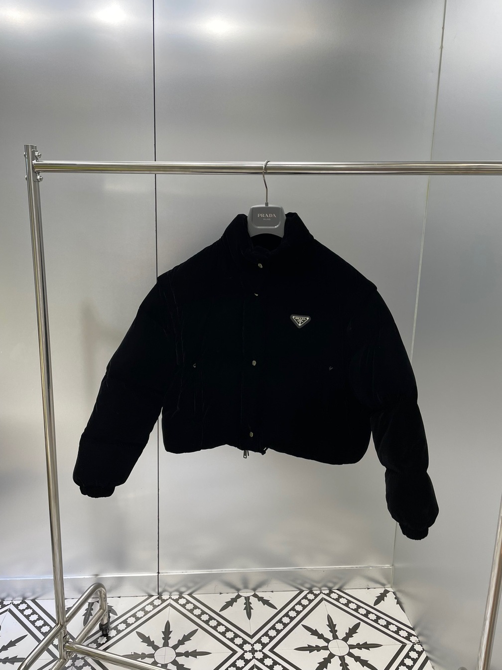 Puffer Short Prada Velvet Ss2022