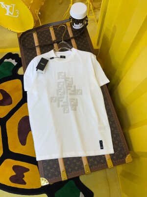 Tee Fendi Change Color White Ss2022