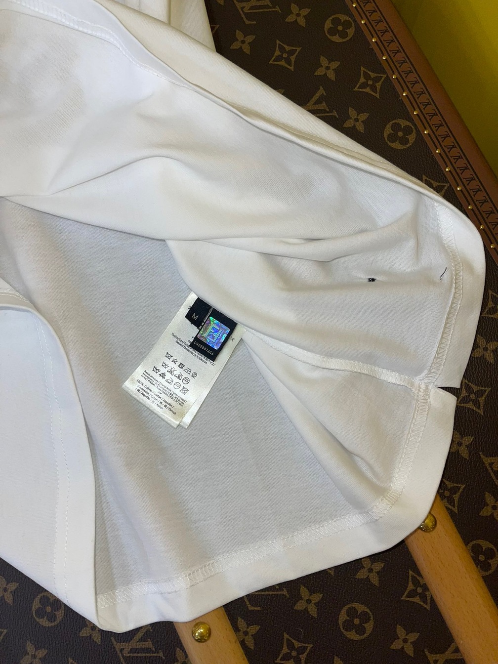 Tee Fendi Change Color White Ss2022