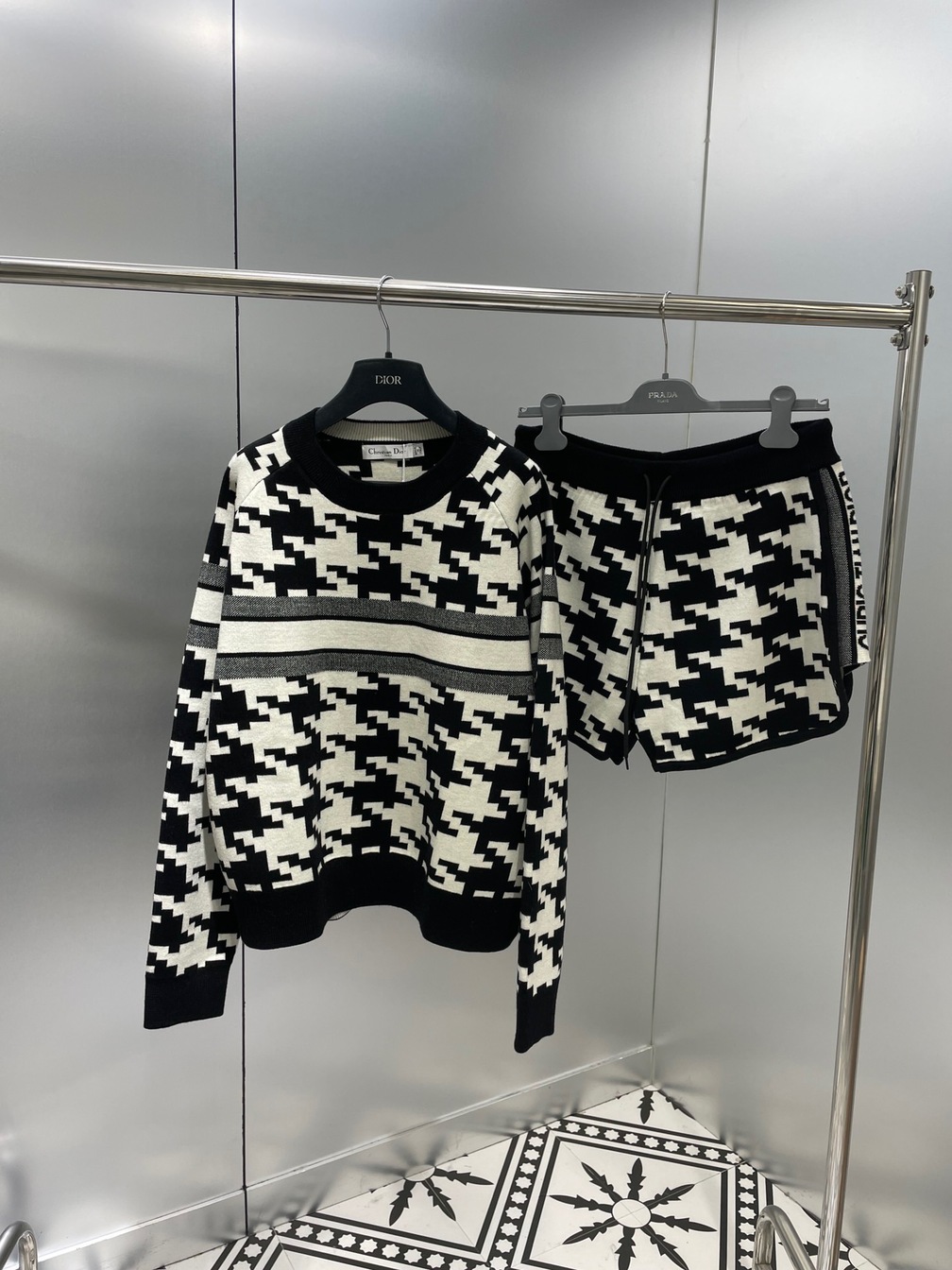 Set Sweaters Quan Short Nu Dior Ss2022