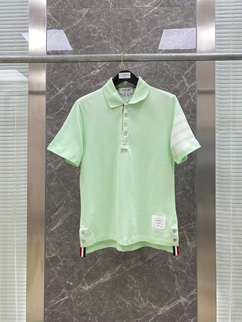 Polo Thom 3 Soc Tay Phai Tag Truoc