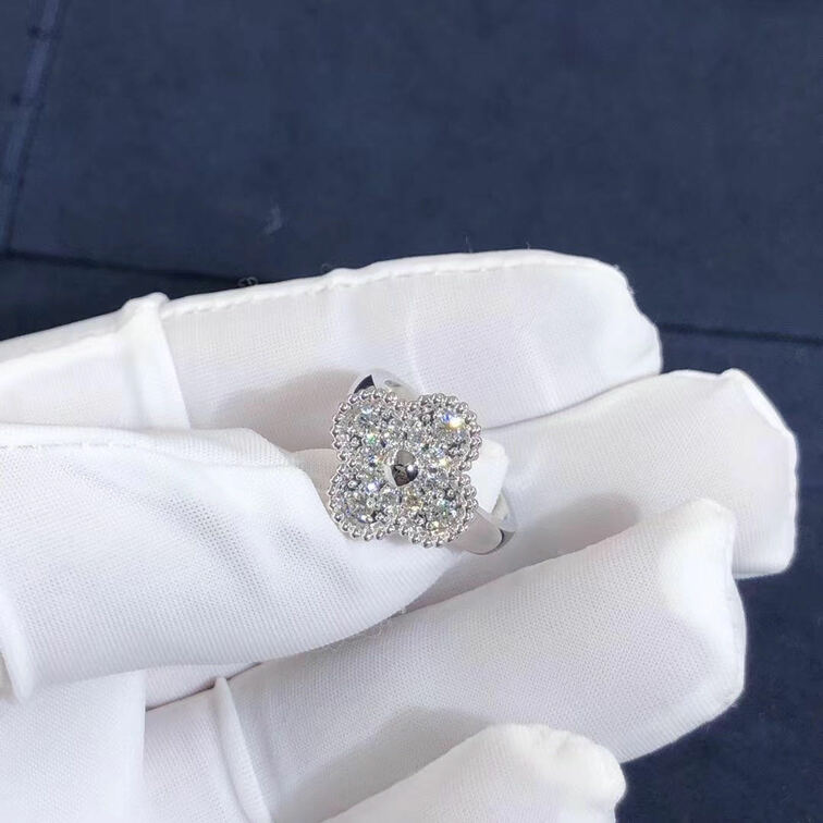 Van Cleef Arpels 18k White Gold Vintage Alhambra Diamond Ring