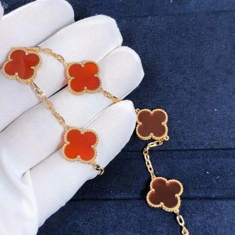 Van Cleef Arpels 18k Yellow Gold Vintage Alhambra 5 Motifs Carnelian Bracelet