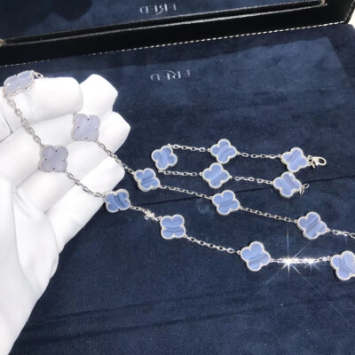 Van Cleef Arpels Vintage Alhambra 10 Motif Chalcedony 18k White Gold Necklace