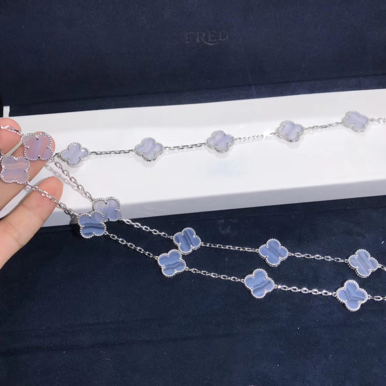 Van Cleef Arpels Vintage Alhambra 10 Motif Chalcedony 18k White Gold Necklace