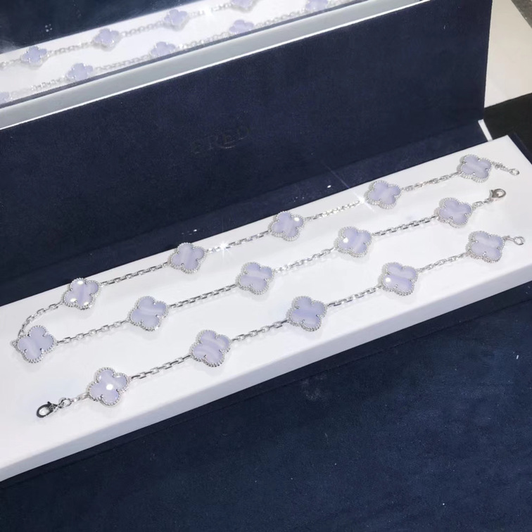 Van Cleef Arpels Vintage Alhambra 10 Motif Chalcedony 18k White Gold Necklace