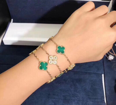 Van Cleef Arpels Vintage Alhambra Bracelet Diamond And Malachite 5 Motifs
