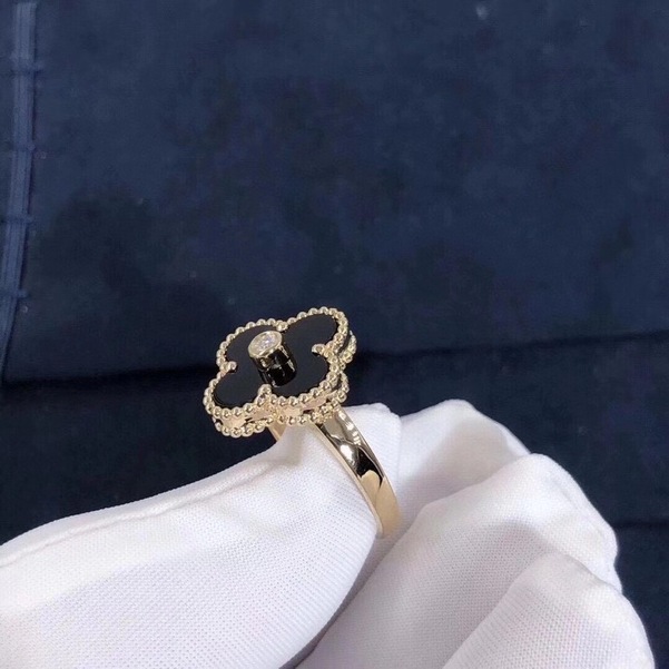 Van Cleef Arpels Vintage Alhambra Diamond Onyx Ring