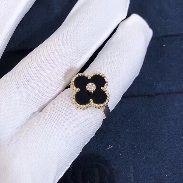 Van Cleef Arpels Vintage Alhambra Diamond Onyx Ring