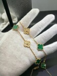 Van Cleef Arpels Vintage Alhambra Necklace 20 Motifs 18k Yellow Gold Diamond And Malachite