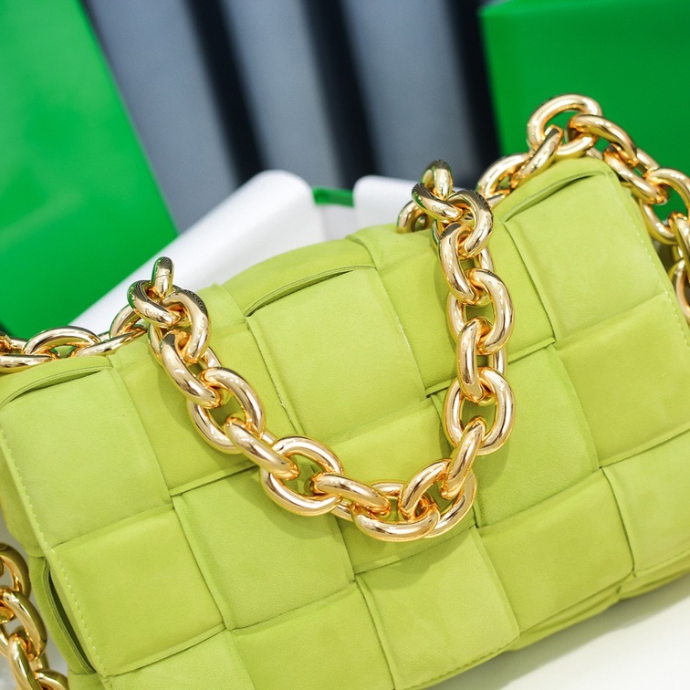 Bottega Cassette Green 26 Ss2022