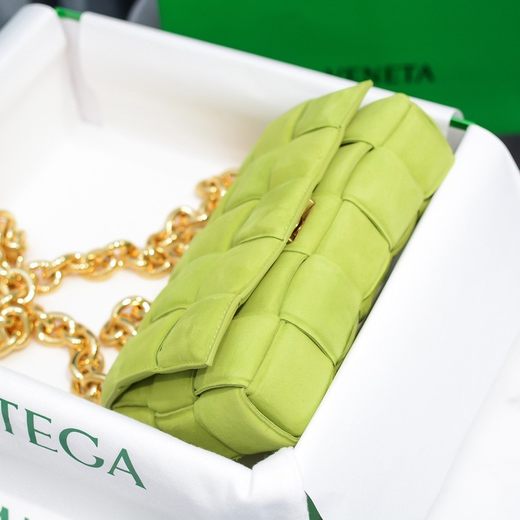 Bottega Cassette Green 26 Ss2022