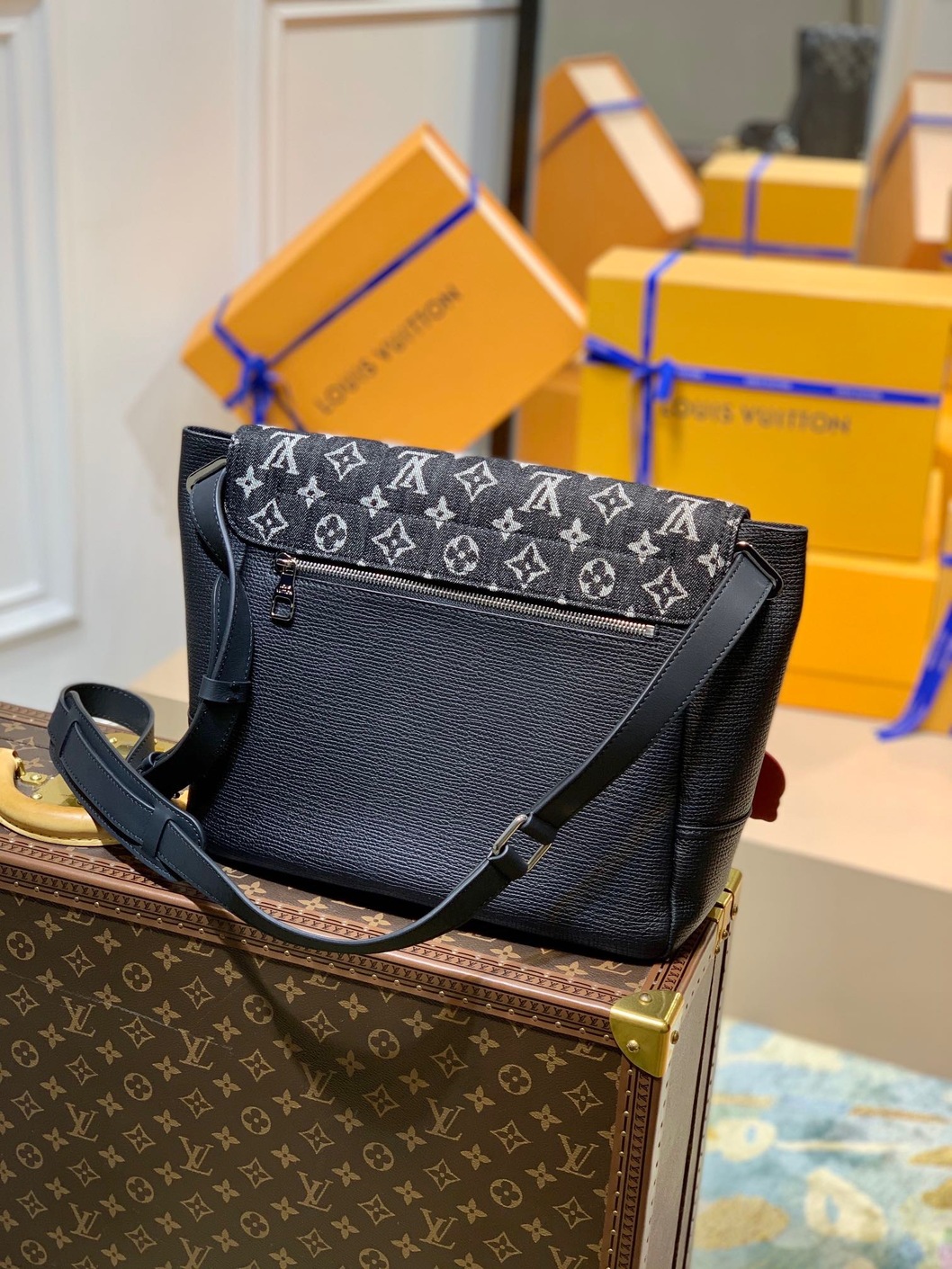 Lv Besace Tokyo Mono Denim Drip Ss2022