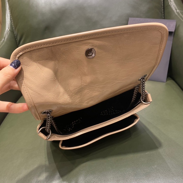 Niki Baby In Crinkled Vintage Leather