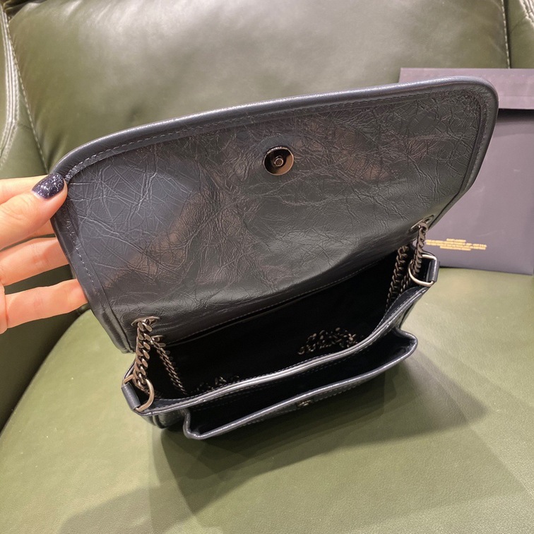 Niki Baby In Crinkled Vintage Leather