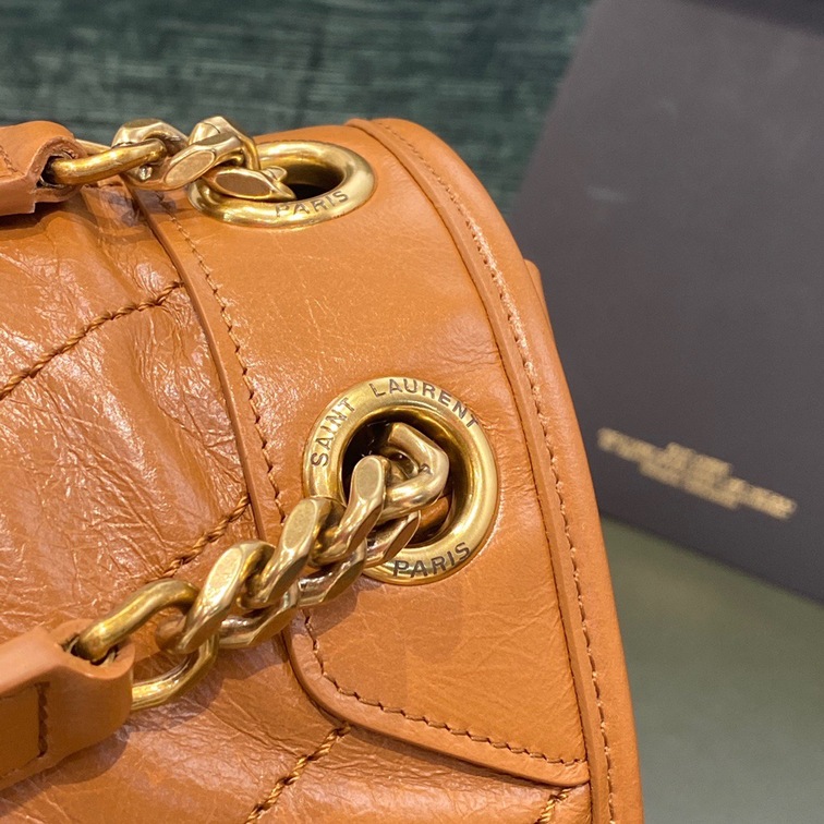 Niki Baby In Crinkled Vintage Leather